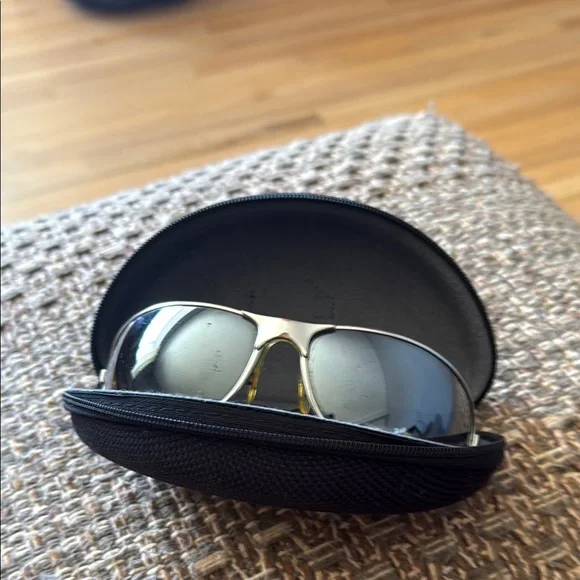 Harley-Davidson Black Sunglasses with Iconic Emblem - Picture 2 of 13